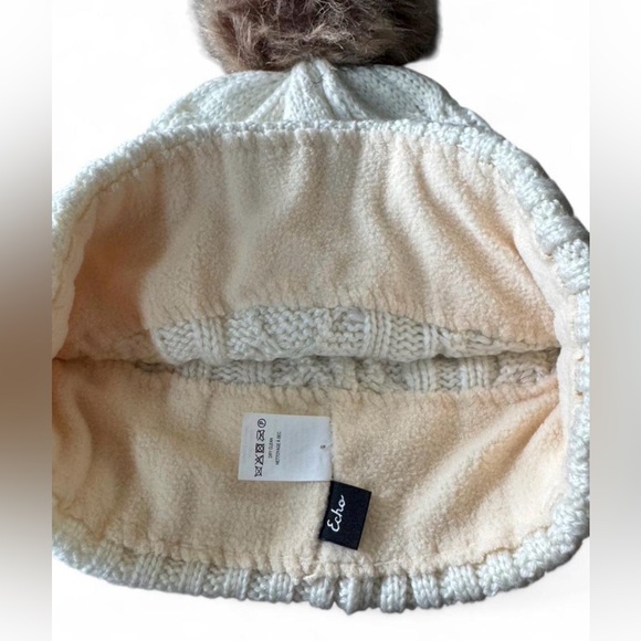 Echo NY Cable Knit Pom Pom Beanie Cream Fleece Lined Winter Hat Cozy OS - Picture 2 of 4